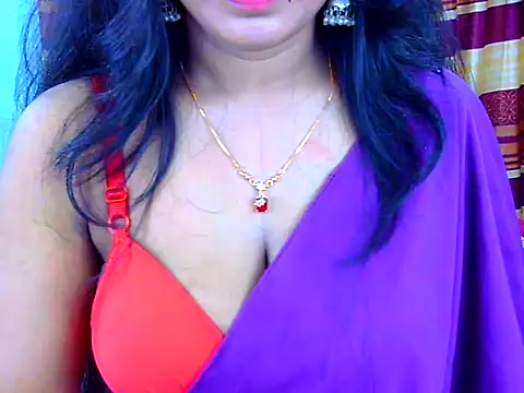 Snapshot of Noor_Zarin chatting on April 12, 2026, 12:48 am Noor Zarin online show from April 12, 2026, 12:48 am