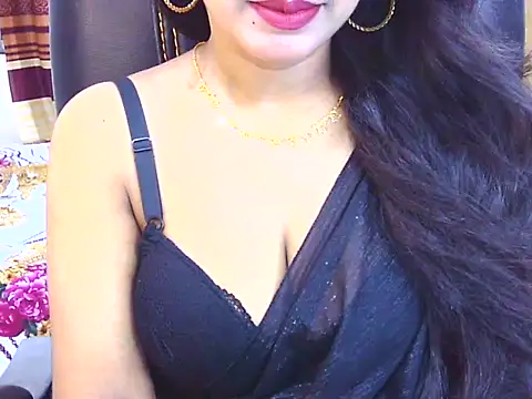 Snapshot of Noor_Zarin chatting on May 22, 2026, 4:12 pm Noor Zarin online show from May 22, 2026, 4:12 pm