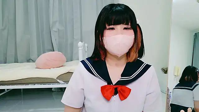 Snapshot of RAIMU_CHAN chatting on April 5, 2026, 2:47 pm RAIMU CHAN online show from April 5, 2026, 2:47 pm