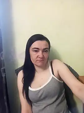 AlissaSecret online show from April 14, 2026, 6:19 am