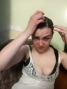 AlissaSecret online show from April 28, 2026, 5:51 pm