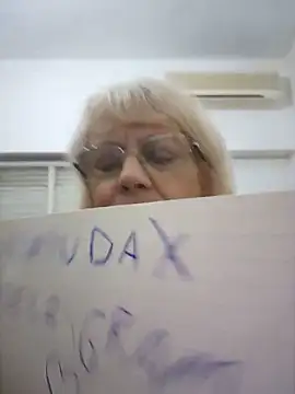 Snapshot of MatureElegantWidow chatting on May 11, 2026, 1:22 am MatureElegantWidow online show from May 11, 2026, 1:22 am