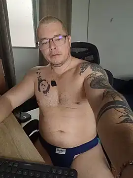 Snapshot of Alton_Mason chatting on July 9, 2026, 3:16 pm Alton Mason online show from July 9, 2026, 3:16 pm