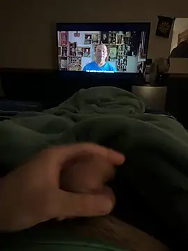 Snapshot of Dstat715 chatting on April 3, 2026, 2:42 am Dstat715 online show from April 3, 2026, 2:42 am