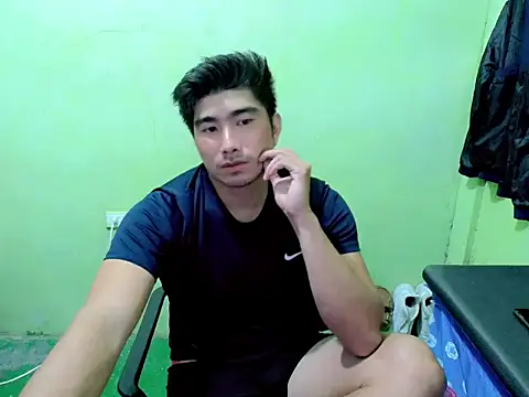 Snapshot of Hunkfireman chatting on April 14, 2026, 8:42 am Hunkfireman online show from April 14, 2026, 8:42 am