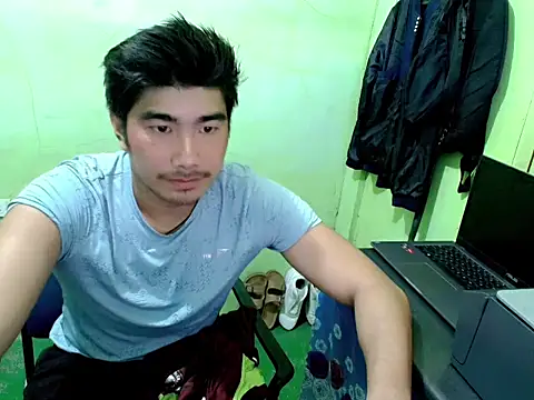 Snapshot of Hunkfireman chatting on April 22, 2026, 12:57 am Hunkfireman online show from April 22, 2026, 12:57 am