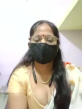 Snapshot of SEEMA_012 chatting on May 19, 2026, 4:52 am SEEMA 012 online show from May 19, 2026, 4:52 am