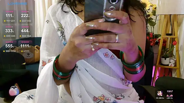 Snapshot of apsara_tanu chatting on April 22, 2026, 10:17 am apsara tanu online show from April 22, 2026, 10:17 am