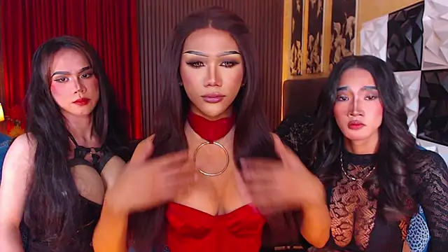 ThaliaSilvaTS online show from April 3, 2026, 3:32 pm