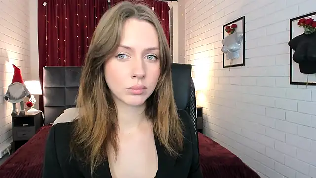 MeganClapp online show from April 20, 2026, 5:10 am