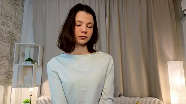 SheliaBinkley online show from April 22, 2026, 7:59 pm