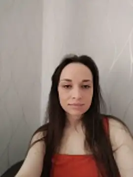 Snapshot of SusanGrant chatting on April 4, 2026, 8:01 am SusanGrant online show from April 4, 2026, 8:01 am