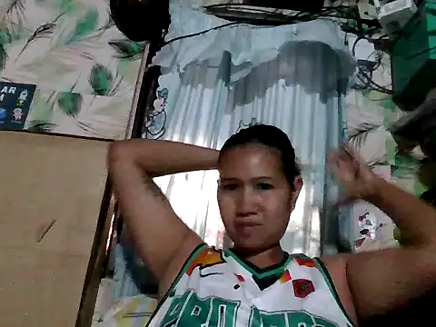 Snapshot of _SweetSmile chatting on April 11, 2026, 10:36 pm SweetSmile online show from April 11, 2026, 10:36 pm