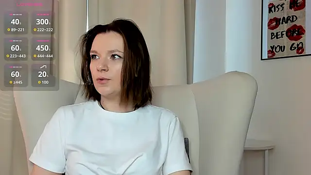 kirarogersss online show from April 26, 2026, 9:51 am