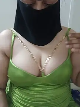 Snapshot of Amira_Egypt chatting on July 21, 2026, 8:55 pm Amira Egypt online show from July 21, 2026, 8:55 pm
