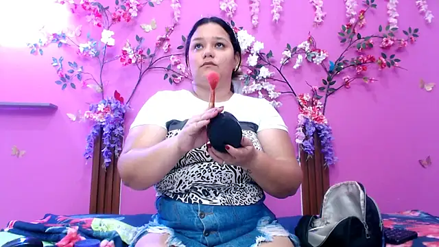 Snapshot of starfishanal21 chatting on April 18, 2026, 7:40 pm starfishanal21 online show from April 18, 2026, 7:40 pm