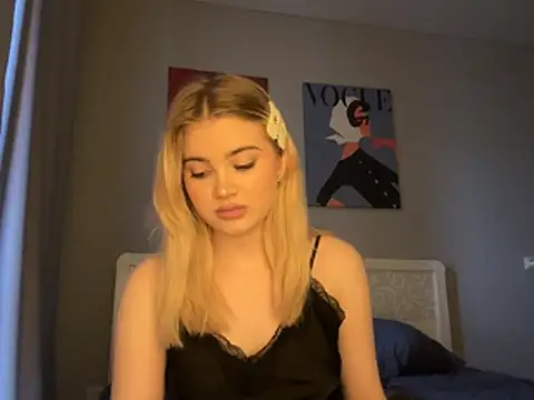 Snapshot of kirtova_ chatting on July 12, 2026, 3:25 pm kirtova online show from July 12, 2026, 3:25 pm