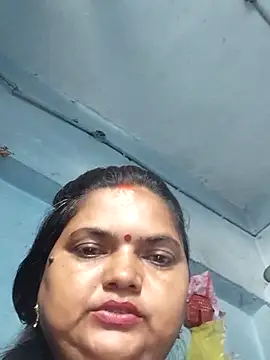 Snapshot of Desi_hot_bhabhi01 chatting on May 6, 2026, 6:19 am Desi hot bhabhi01 online show from May 6, 2026, 6:19 am