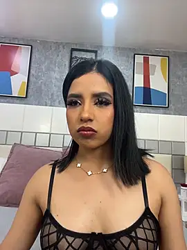 Snapshot of SusanneGrace chatting on June 3, 2026, 7:19 pm SusanneGrace online show from June 3, 2026, 7:19 pm