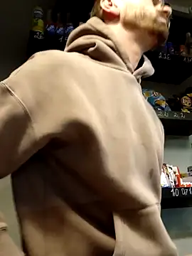 Snapshot of jozsi1995 chatting on April 14, 2026, 5:52 pm jozsi1995 online show from April 14, 2026, 5:52 pm