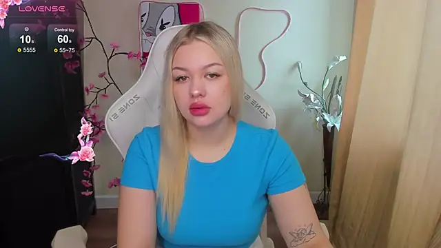 Snapshot of AmeliePeach chatting on May 31, 2026, 2:20 am AmeliePeach online show from May 31, 2026, 2:20 am