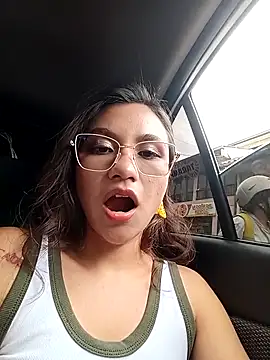 Snapshot of Leticia_Hinkley_ chatting on April 8, 2026, 3:45 pm Leticia Hinkley online show from April 8, 2026, 3:45 pm