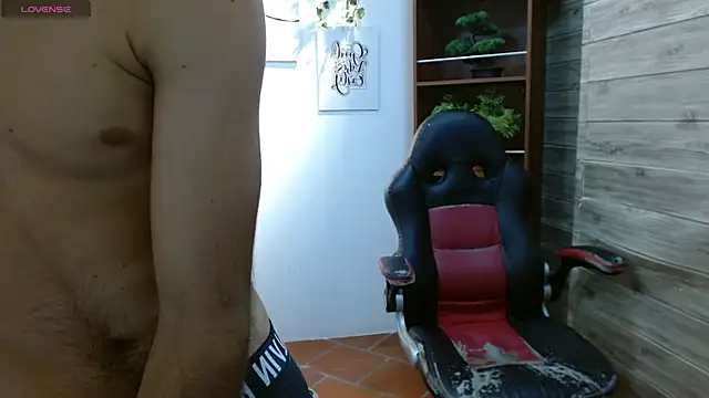 Snapshot of billy_wild chatting on April 23, 2026, 12:29 pm billy wild online show from April 23, 2026, 12:29 pm