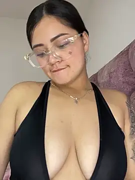 Madisson Rose022 online show from May 25, 2026, 10:49 pm