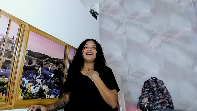 EllyBloom online show from June 23, 2026, 2:04 pm
