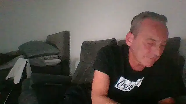 Snapshot of CanCumALot chatting on May 2, 2026, 1:54 am CanCumALot online show from May 2, 2026, 1:54 am