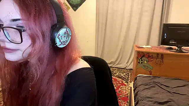 Snapshot of RedHeadCat chatting on May 1, 2026, 9:30 pm RedHeadCat online show from May 1, 2026, 9:30 pm