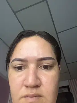 Fresita-12 online show from April 4, 2026, 11:46 pm