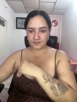 Snapshot of Fresita-12 chatting on May 4, 2026, 12:50 am Fresita-12 online show from May 4, 2026, 12:50 am
