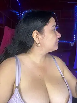 Snapshot of Fresita-12 chatting on June 7, 2026, 5:44 am Fresita-12 online show from June 7, 2026, 5:44 am