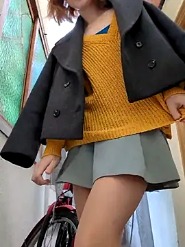 Julialexxxx online show from April 22, 2026, 6:49 am