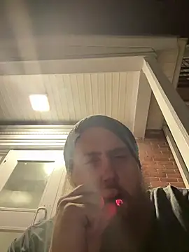 Snapshot of jayc23 chatting on June 8, 2026, 3:51 am jayc23 online show from June 8, 2026, 3:51 am