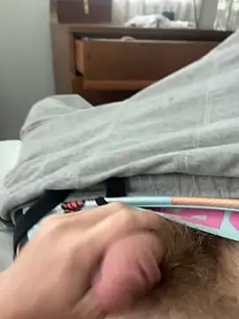 Snapshot of Pussymuncher822 chatting on April 9, 2026, 6:35 pm Pussymuncher822 online show from April 9, 2026, 6:35 pm