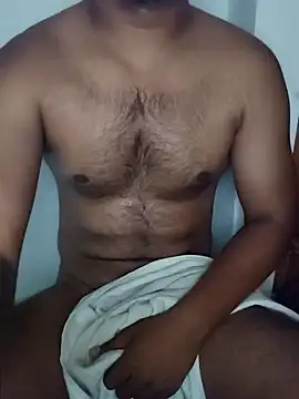 X-boy-11 online show from May 27, 2026, 7:33 pm