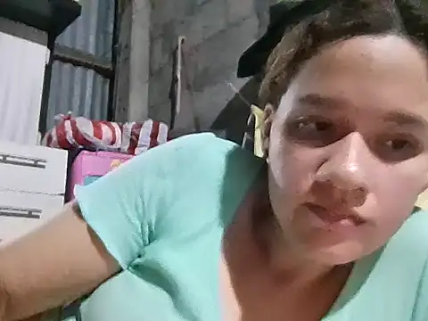 JennifferJilson online show from April 30, 2026, 1:45 am