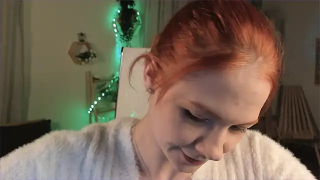 LisaAris online show from May 3, 2026, 3:29 pm