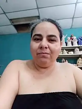 Golositadeamor online show from June 19, 2026, 7:39 pm