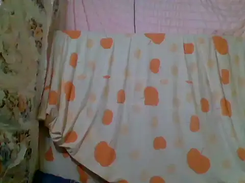Snapshot of luna_veille chatting on May 2, 2026, 1:27 pm luna veille online show from May 2, 2026, 1:27 pm