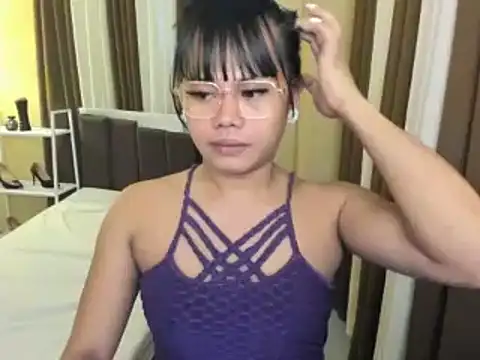 Seductive terra online show from May 13, 2026, 5:43 pm