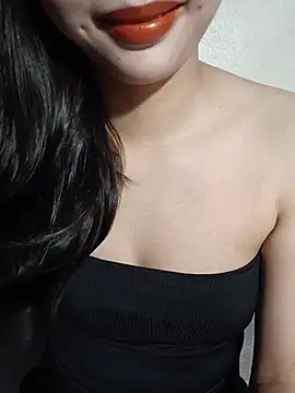 Luckyy29 online show from July 8, 2026, 6:23 pm