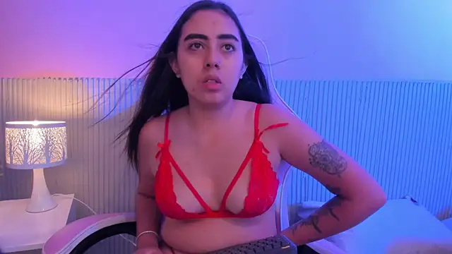 Snapshot of rose_smitth chatting on April 8, 2026, 7:14 pm rose smitth online show from April 8, 2026, 7:14 pm