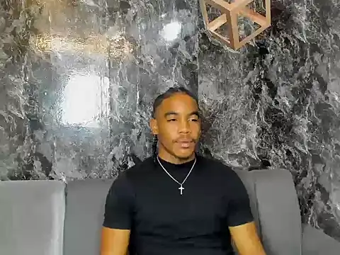 axel silva4 online show from June 19, 2026, 7:39 pm