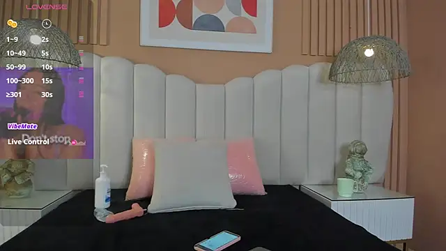 Snapshot of zoe_blosson chatting on April 19, 2026, 6:10 pm zoe blosson online show from April 19, 2026, 6:10 pm