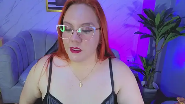 tezzaniut t online show from May 7, 2026, 7:52 pm