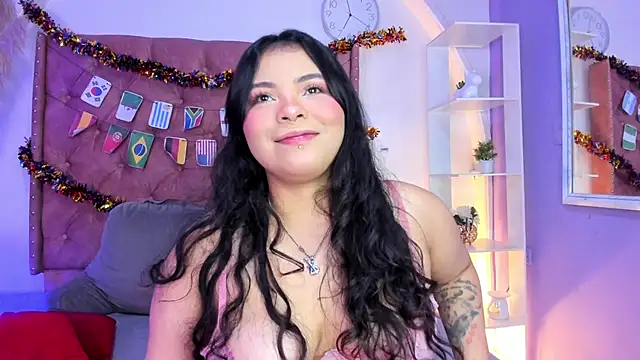 Snapshot of ROSELEI_ chatting on June 19, 2026, 5:01 am ROSELEI online show from June 19, 2026, 5:01 am