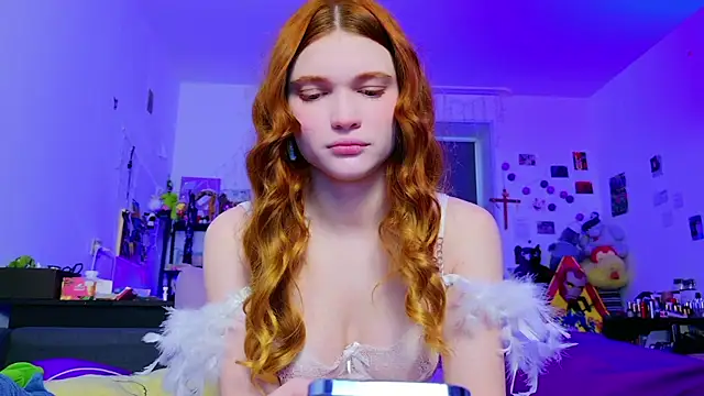 Annaroxann online show from May 14, 2026, 4:52 am